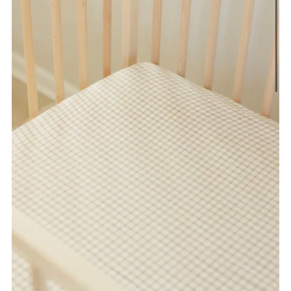 NEW Quincy Mae Woven Crib Sheet in Cedar Check, NWT - Picture 4 of 5